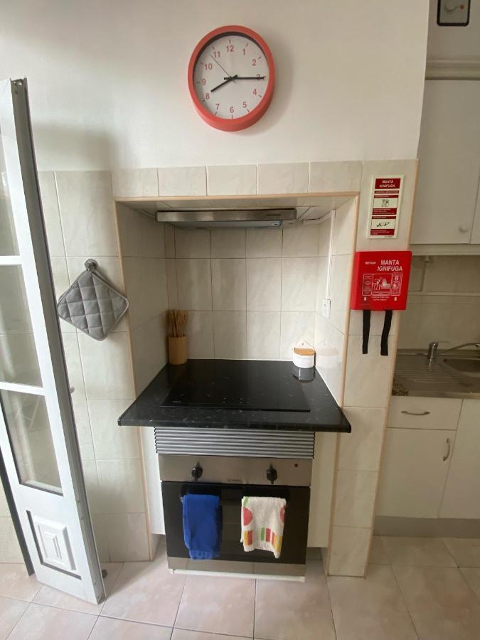 Pedro Surf Shelter Apartment Lisbon Luaran gambar